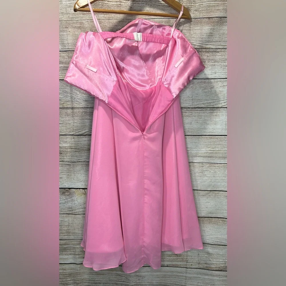 Bridesmaid or Prom Dress Pink Handmade in Vietnam size Medium Bin 0 - Picture 12 of 12